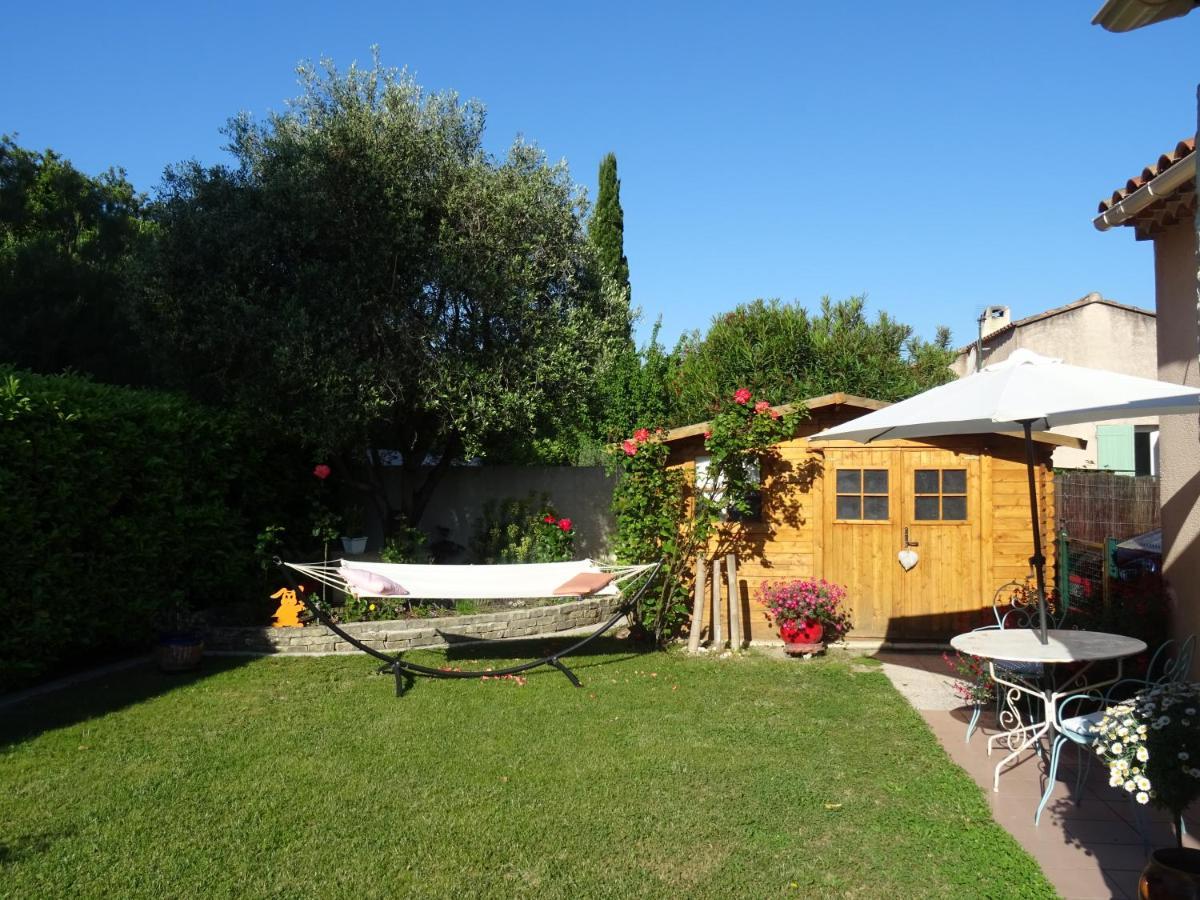 Ferienwohnung Chez Carole Et Roger Avignon Exterior foto